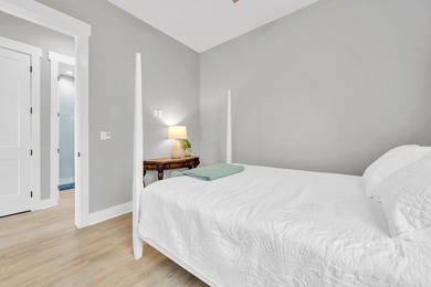Experience coastal luxury in this fully furnished 2-story Villa - photo 21
