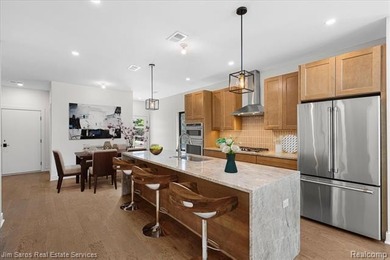 Luxury new construction waterfront homes offering single level - photo 8