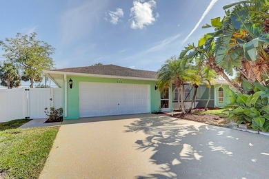 Price Change due to NEW ROOF being installed; Charming 3 Bedroom - photo 1