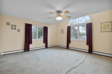 Beautifully maintained and custom-built 3,204 sq. ft - photo 15