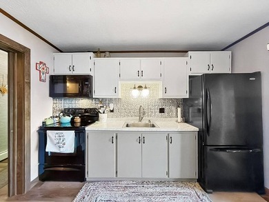 Your Cross Lake retreat is ready! Located at 470 West Side Road - photo 18
