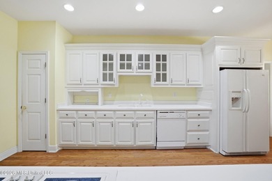 Welcome to the home you've been waiting for--where coastal charm - photo 22