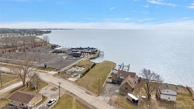 An exceptional opportunity to create a custom waterfront estate - photo 24