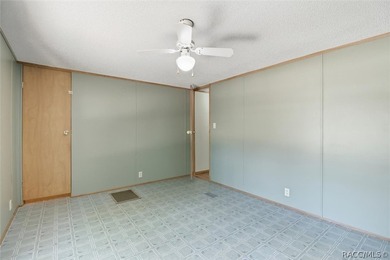 Space, Privacy & Room to Live - 2.5 Acres in Homosassa; Bring - photo 25