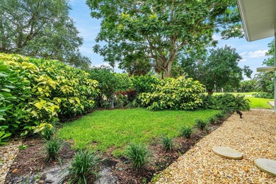 Beautifully appointed 1st-floor 2BR split floor plan residence - photo 26