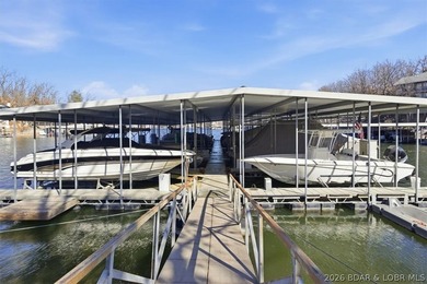 Your cozy lake retreat awaits. This 1 bed 1 bath condo located - photo 30