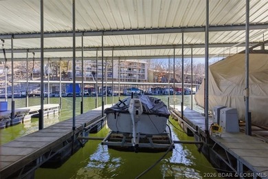 Your cozy lake retreat awaits. This 1 bed 1 bath condo located - photo 32
