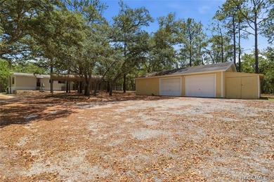 Space, Privacy & Room to Live - 2.5 Acres in Homosassa; Bring - photo 37