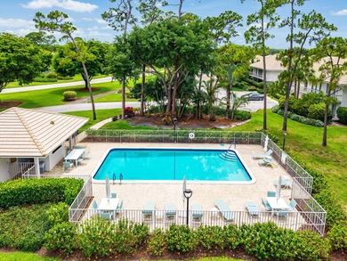 Beautifully appointed 1st-floor 2BR split floor plan residence - photo 37