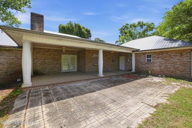 Welcome to the home you've been waiting for--where coastal charm - photo 53