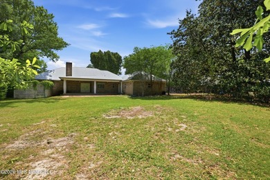 Welcome to the home you've been waiting for--where coastal charm - photo 59