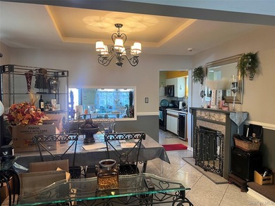 Well maintain three-bedroom house with a full finish attic as a - photo 5
