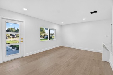 Welcome to this beautifully renovated home in Seminole Manor - photo 8