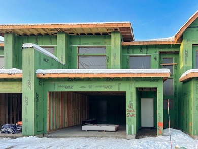 Lake Cascade  Townhome/Townhouse For Sale in Donnelly Idaho