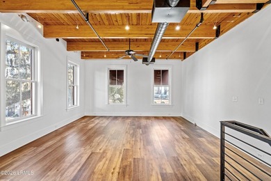 Unique opportunity to own a mixed-use residential and commercial - photo 13