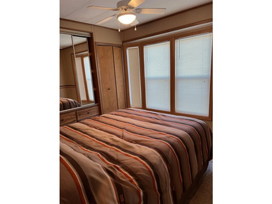 NEW PRICE-LAKEFRONT DOCK, EASY ACCESS BEAUTIFUL VIEWS. Very - photo 22