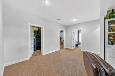 Welcome to the highly sought-after Summerset community, ideally - photo 32