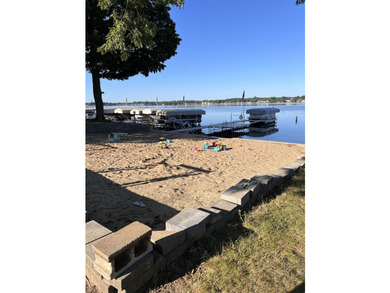 NEW PRICE-LAKEFRONT DOCK, EASY ACCESS BEAUTIFUL VIEWS. Very - photo 32