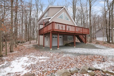 Lake Home For Sale in Lake Ariel, Pennsylvania