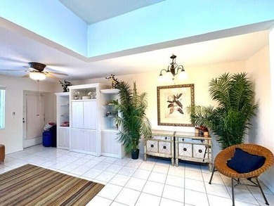 Immaculate second floor, partially furnished, one bedroom one - photo 10