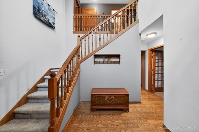 Stunning custom-built home on 1.42 private acres in Ingleside - photo 6