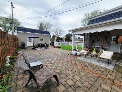 Welcome to 108 N 4th St Bellevue, a second empire style - photo 12