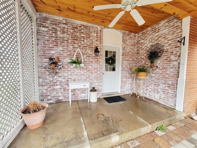 Welcome to 108 N 4th St Bellevue, a second empire style - photo 15
