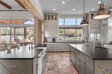 A rare offering, this custom modern ranch estate, set on 15.41 - photo 16