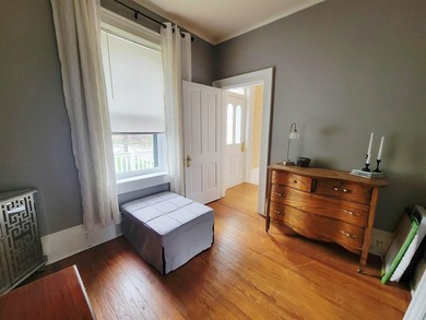 Welcome to 108 N 4th St Bellevue, a second empire style - photo 28