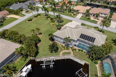 This meticulously maintained 3400 sq ft home has 4 bedrooms, 2 - photo 30