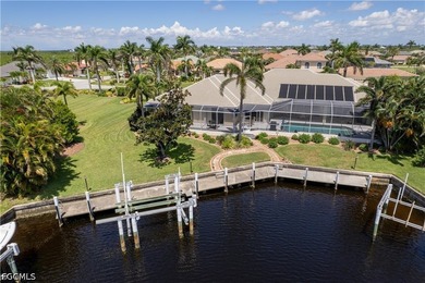 This meticulously maintained 3400 sq ft home has 4 bedrooms, 2 - photo 31