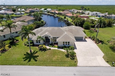 This meticulously maintained 3400 sq ft home has 4 bedrooms, 2 - photo 32