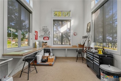 A rare offering, this custom modern ranch estate, set on 15.41 - photo 33