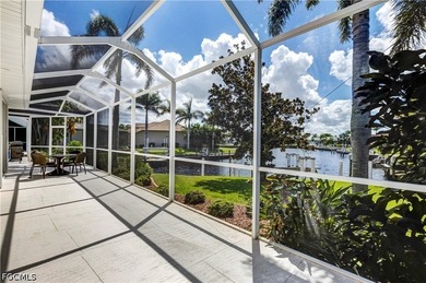This meticulously maintained 3400 sq ft home has 4 bedrooms, 2 - photo 34