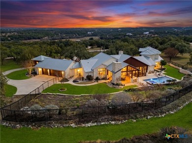 A rare offering, this custom modern ranch estate, set on 15.41 - photo 34