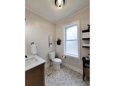 Welcome to 108 N 4th St Bellevue, a second empire style - photo 36