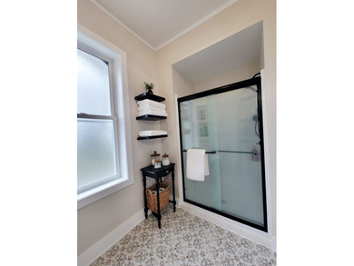 Welcome to 108 N 4th St Bellevue, a second empire style - photo 39