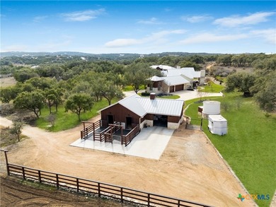 A rare offering, this custom modern ranch estate, set on 15.41 - photo 41