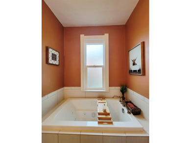 Welcome to 108 N 4th St Bellevue, a second empire style - photo 46
