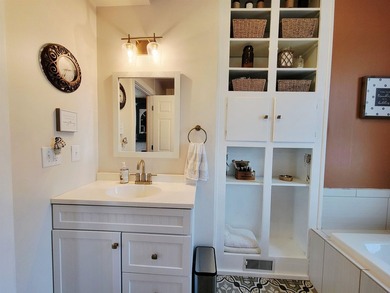 Welcome to 108 N 4th St Bellevue, a second empire style - photo 47