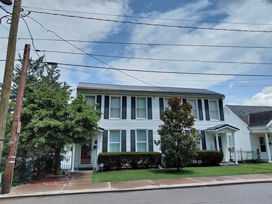 Ohio River Home For Sale in Maysville Kentucky