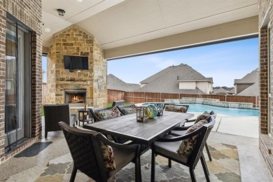 Lake Home For Sale in Fort Worth, Texas