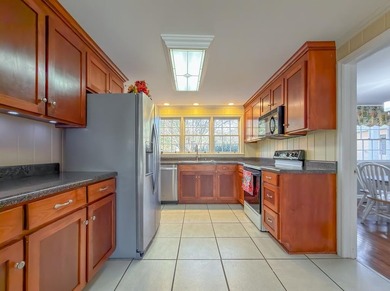 If room to roam is what you are after, this Lake Douglas home - photo 11