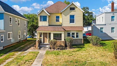 Lake Home For Sale in Muncie, Indiana