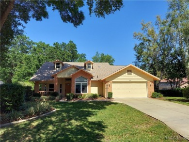 Lake Home For Sale in Dunnellon, Florida