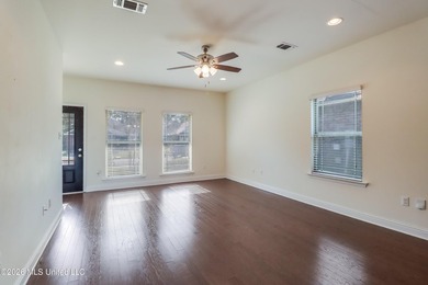 Spacious Family Home or Investment Opportunity in D'Iberville - photo 4