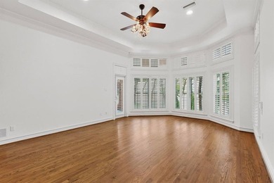Welcome to this stunning Lake Lewisville Lakefront Estate, where - photo 15