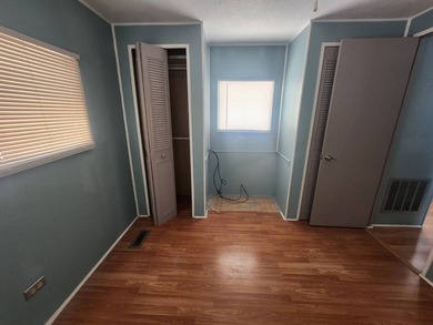 Welcome to this adorable manufactured home in desirable 4 - photo 15