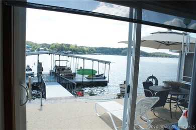List price is below appraisal, NEW ROOF COMING SOON! Sitting at - photo 20