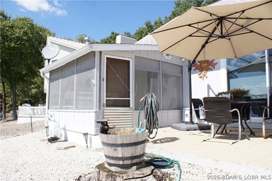 List price is below appraisal, NEW ROOF COMING SOON! Sitting at - photo 26